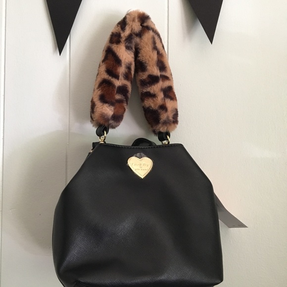 NWT Betsey Johnson bucket bag with leopard detail - Picture 6 of 10